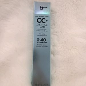 IT Cosmetics CC+ Oil Free Matte SPF 40 Light